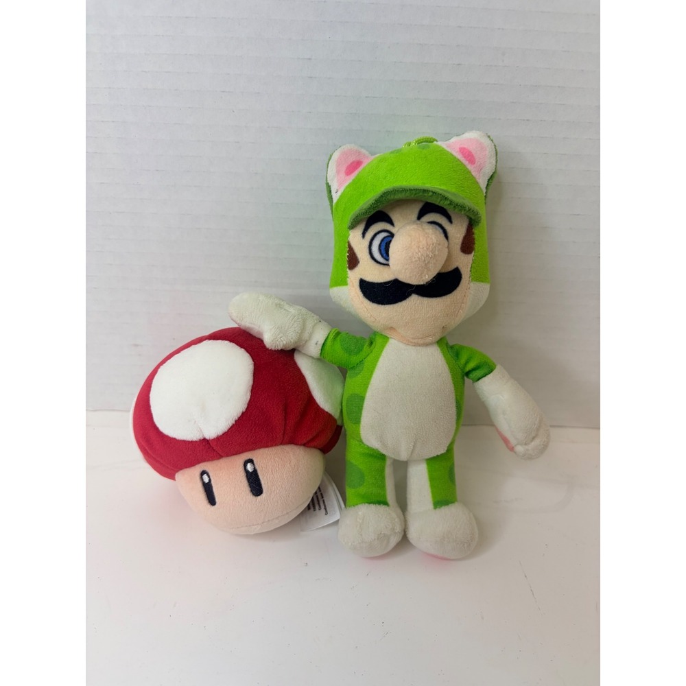 Nintendo Super Mario Cat Luigi & TOMY Club Mocchi Mocchi Red Mushroom Plush Set